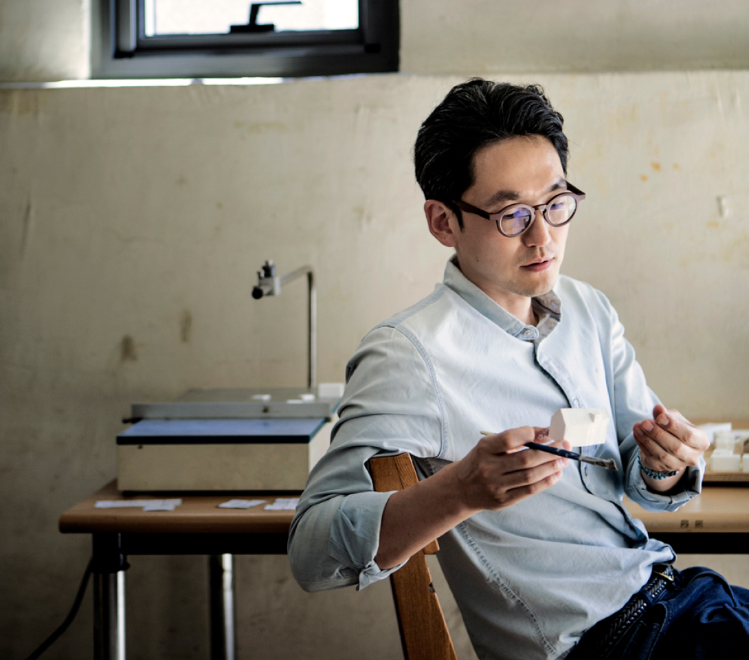 대표이사 김우영